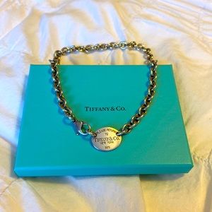 Tiffany & Co. Vintage Return to Tiffany Oval Classic Chain Necklace